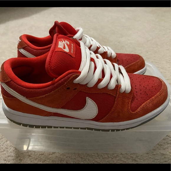nike sb dunk challenge red